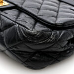 Aged Calfskin Quilted 2.55 Reissue 225 Hanger Flap Black - Image 7