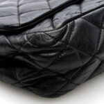 Aged Calfskin Quilted 2.55 Reissue 225 Hanger Flap Black - Image 9