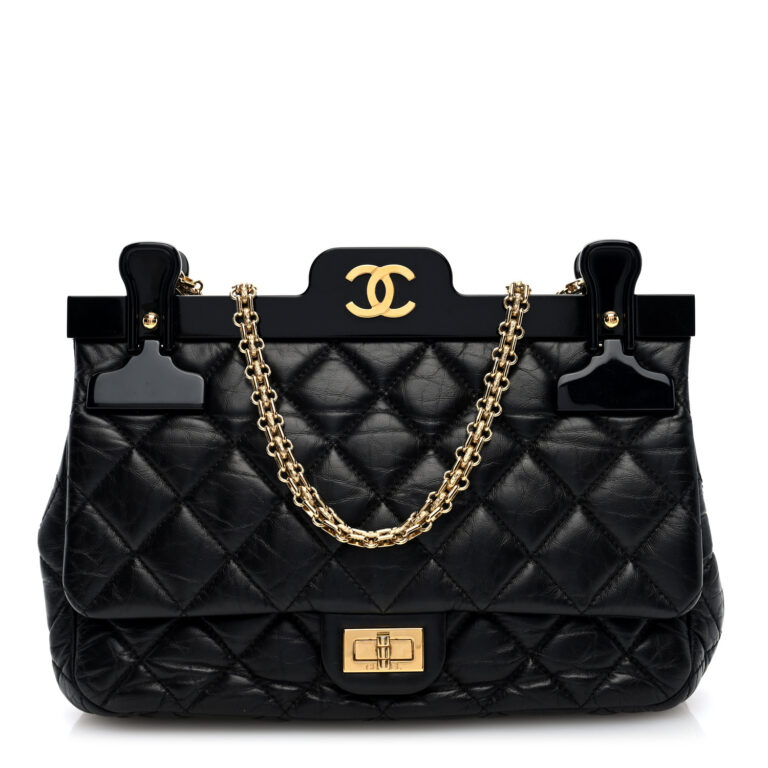 Aged Calfskin Quilted 2.55 Reissue 225 Hanger Flap Black