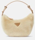 Arqué shearling shoulder bag