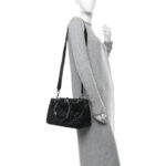 Calfskin Cannage Medium The Lady 95.22 Black - Image 2