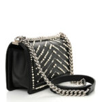 Calfskin Pearl Chevron Medium Boy Flap Black - Image 3