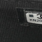 Caviar Quilted Chain Camera Bag Black - Image 10