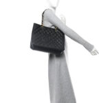 Caviar Quilted Grand Shopping Tote GST Black - Image 2