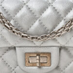 Metallic Grained Calfskin Quilted 2.55 Reissue Mini Flap Silver - Image 3