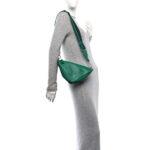 Saffiano Cuir Triangle Logo Embossed Triangle Shoulder Bag Mango - Image 2