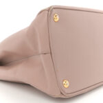 Saffiano Large Galleria Double Zip Tote Cipria - Image 10