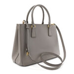 Saffiano Medium Galleria Double Zip Tote Argilla - Image 3