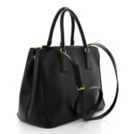 Saffiano Medium Galleria Double Zip Tote Black - Image 3