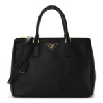 Saffiano Medium Galleria Double Zip Tote Black