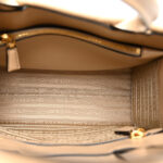 Soft Calfskin Triangolo Symbole Embossed Mini Tote Sabbia - Image 5