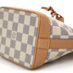 Damier Azur Vivienne Sac Nano Noe Dragon Fruit Pink - Image 9