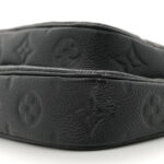 Empreinte Monogram Giant Multi Pochette Accessories Black - Image 9