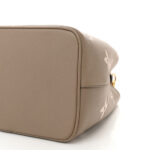 Empreinte Monogram Giant Neonoe MM Tourterelle Creme - Image 9