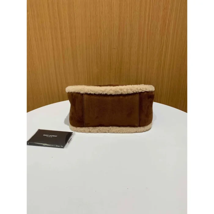 Le 37 handbag Brown Suede - Image 5