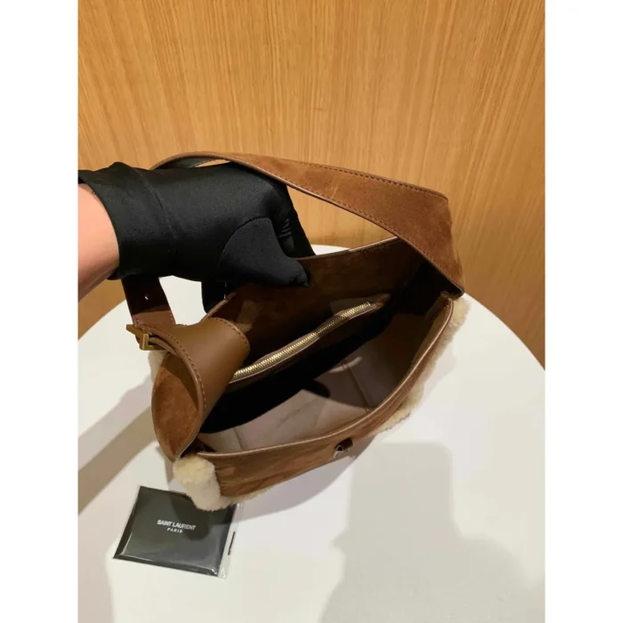 Le 37 handbag Brown Suede - Image 6