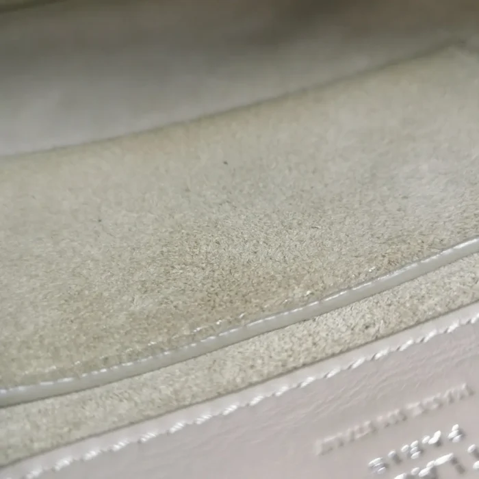 Le 37 leather crossbody bag Beige Leather - Image 5