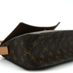 Monogram Mini Looping - Image 9