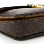 Reverse Monogram Pochette Metis - Image 8
