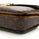 Reverse Monogram Pochette Metis - Image 9