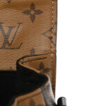 Reverse Monogram Pochette Metis - Image 11