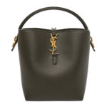 Shiny Calfskin Le 37 Bucket Bag Deep Musk